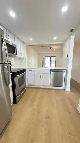 901 NE 209th Terrace Miami FL 33179