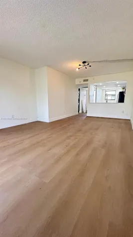 901 NE 209th Terrace Miami FL 33179