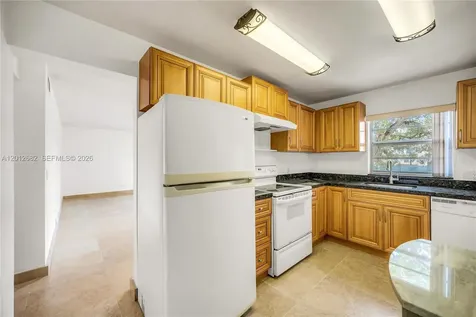 7757 SW 86th Street Miami FL 33143