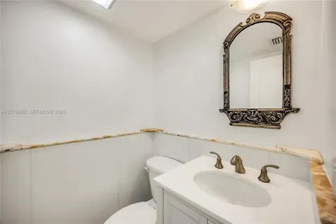 7757 SW 86th Street Miami FL 33143