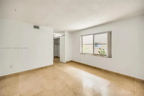 7757 SW 86th Street Miami FL 33143