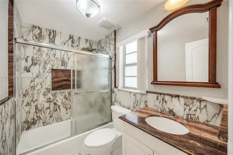 7757 SW 86th Street Miami FL 33143