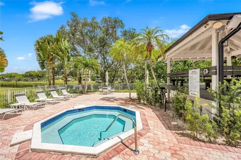 7757 SW 86th Street Miami FL 33143