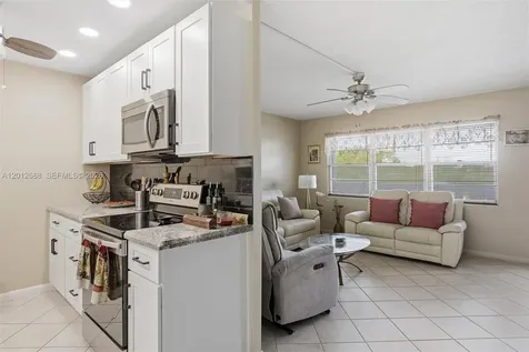 4012 Newport G Deerfield Beach FL 33442