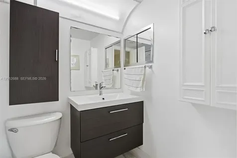 4012 Newport G Deerfield Beach FL 33442