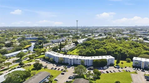 4012 Newport G Deerfield Beach FL 33442