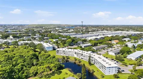 4012 Newport G Deerfield Beach FL 33442