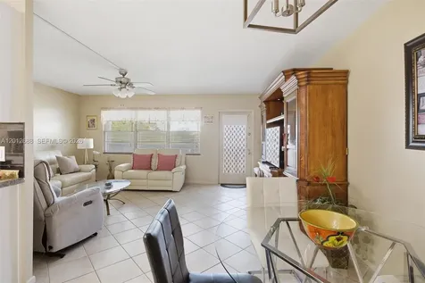 4012 Newport G Deerfield Beach FL 33442