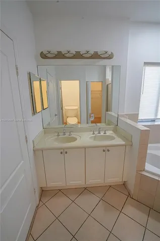 1751 SW 154th Path Miami FL 33185