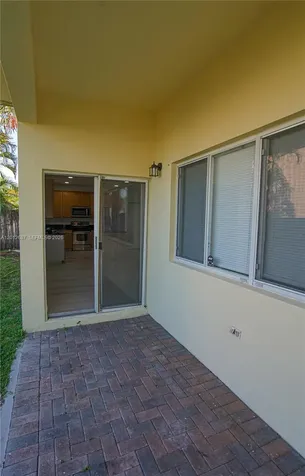 1751 SW 154th Path Miami FL 33185