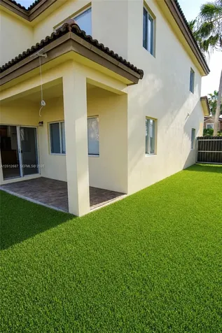 1751 SW 154th Path Miami FL 33185