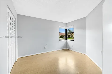 11301 SW 4th Street Pembroke Pines FL 33025