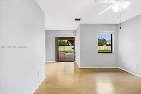 11301 SW 4th Street Pembroke Pines FL 33025