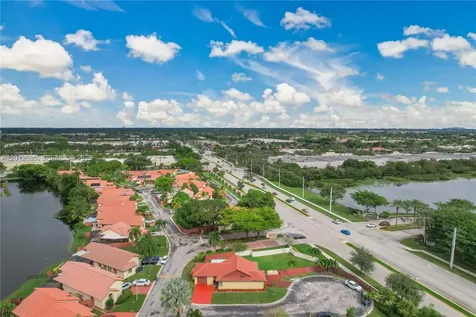 11301 SW 4th Street Pembroke Pines FL 33025
