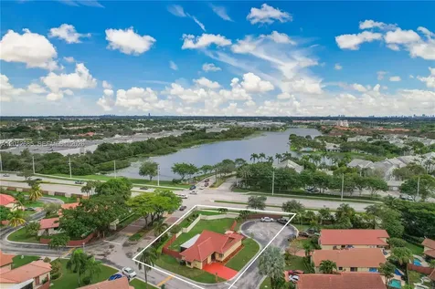 11301 SW 4th Street Pembroke Pines FL 33025