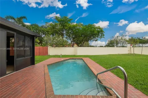 11301 SW 4th Street Pembroke Pines FL 33025