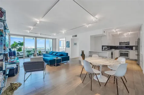 11 Island Avenue Miami Beach FL 33139
