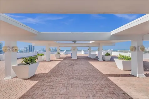 11 Island Avenue Miami Beach FL 33139
