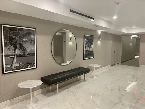 11 Island Avenue Miami Beach FL 33139