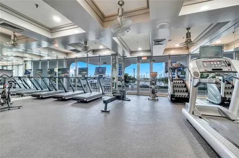 11 Island Avenue Miami Beach FL 33139