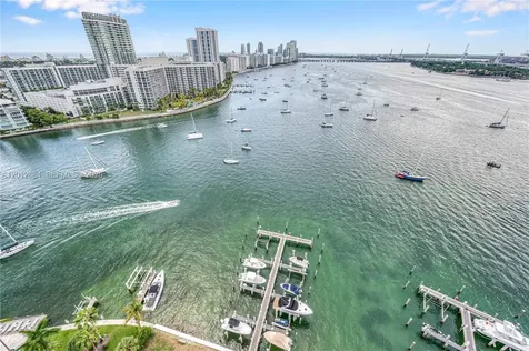 11 Island Avenue Miami Beach FL 33139
