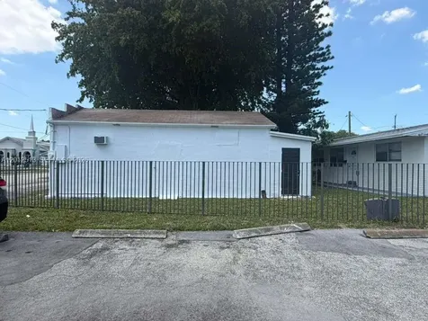 518 W Dania Beach Boulevard Dania Beach FL 33004