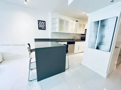 100 Lincoln Road Miami Beach FL 33139