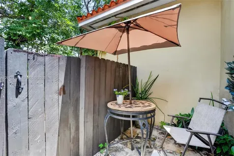 Guest House San Miguel Coral Gables FL 33134