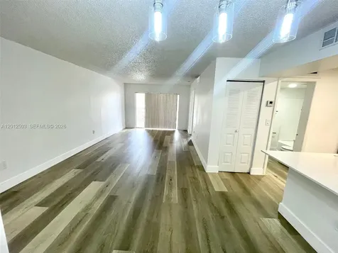 15201 SW 80th Street Miami FL 33193