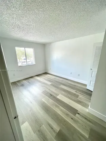 15201 SW 80th Street Miami FL 33193