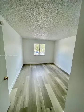 15201 SW 80th Street Miami FL 33193