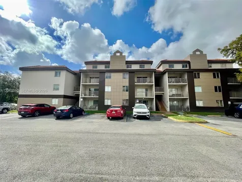 15201 SW 80th Street Miami FL 33193