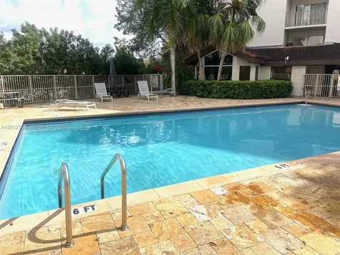 15201 SW 80th Street Miami FL 33193