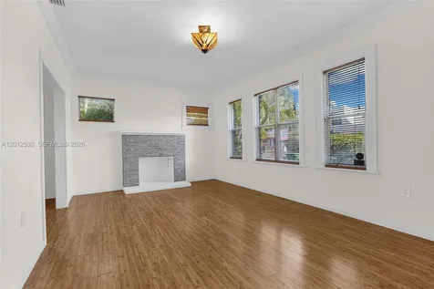 126 NW 48th Street Miami FL 33127