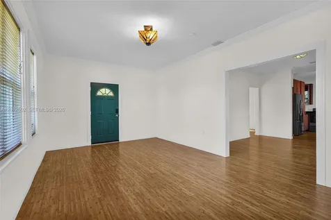 126 NW 48th Street Miami FL 33127