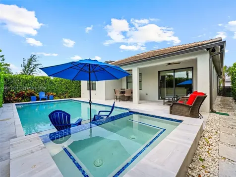4460 Waterside Drive Oakland Park FL 33309