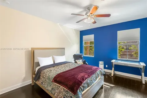 4025 Cascada Circle Cooper City FL 33024