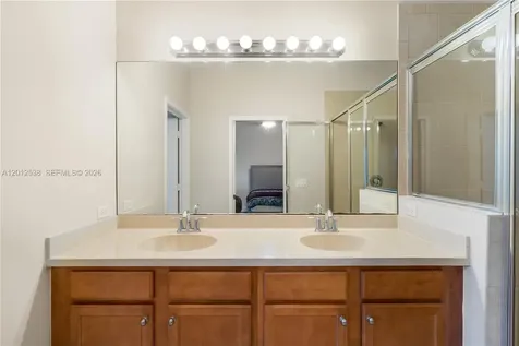 4025 Cascada Circle Cooper City FL 33024