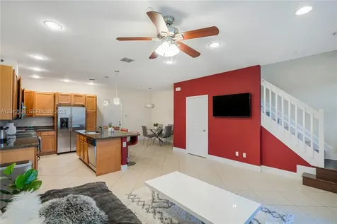 4025 Cascada Circle Cooper City FL 33024