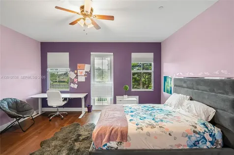 4025 Cascada Circle Cooper City FL 33024