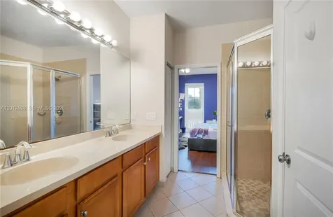 4025 Cascada Circle Cooper City FL 33024