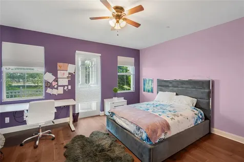 4025 Cascada Circle Cooper City FL 33024