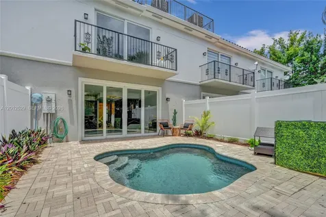2708 NE 30th Place Fort Lauderdale FL 33306