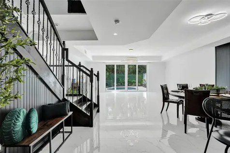 2708 NE 30th Place Fort Lauderdale FL 33306