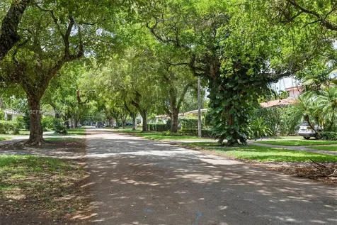 434 Loretto Avenue Coral Gables FL 33146