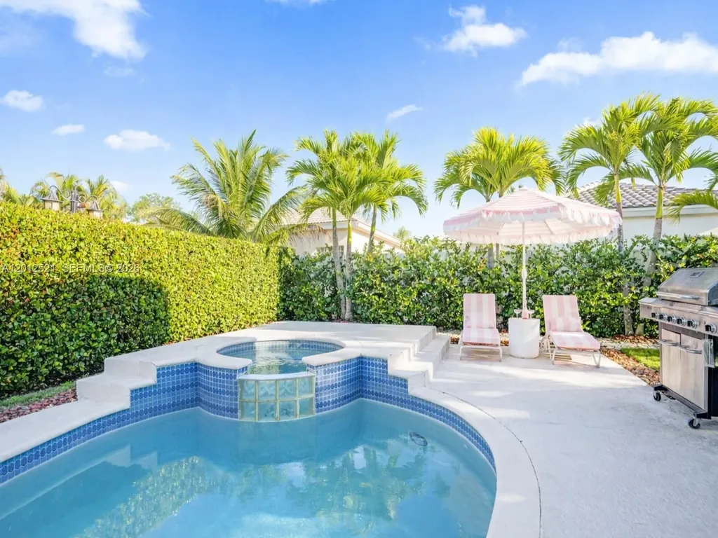 6928 NW 33rd Street Margate FL 33063