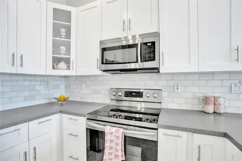 6928 NW 33rd Street Margate FL 33063