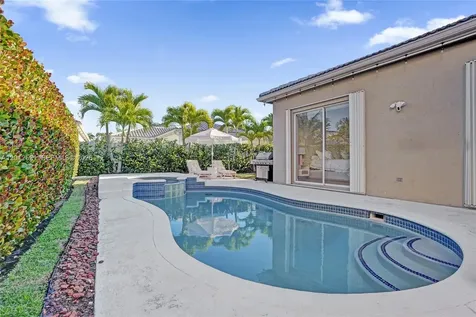 6928 NW 33rd Street Margate FL 33063