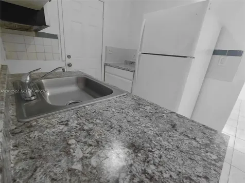 2140 NW 1st Terrace Miami FL 33125