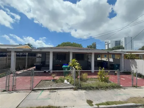 2140 NW 1st Terrace Miami FL 33125